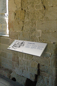 Tout pour plaire - mobilier signalétique - extérieur - pupitre mural - Carcassonne